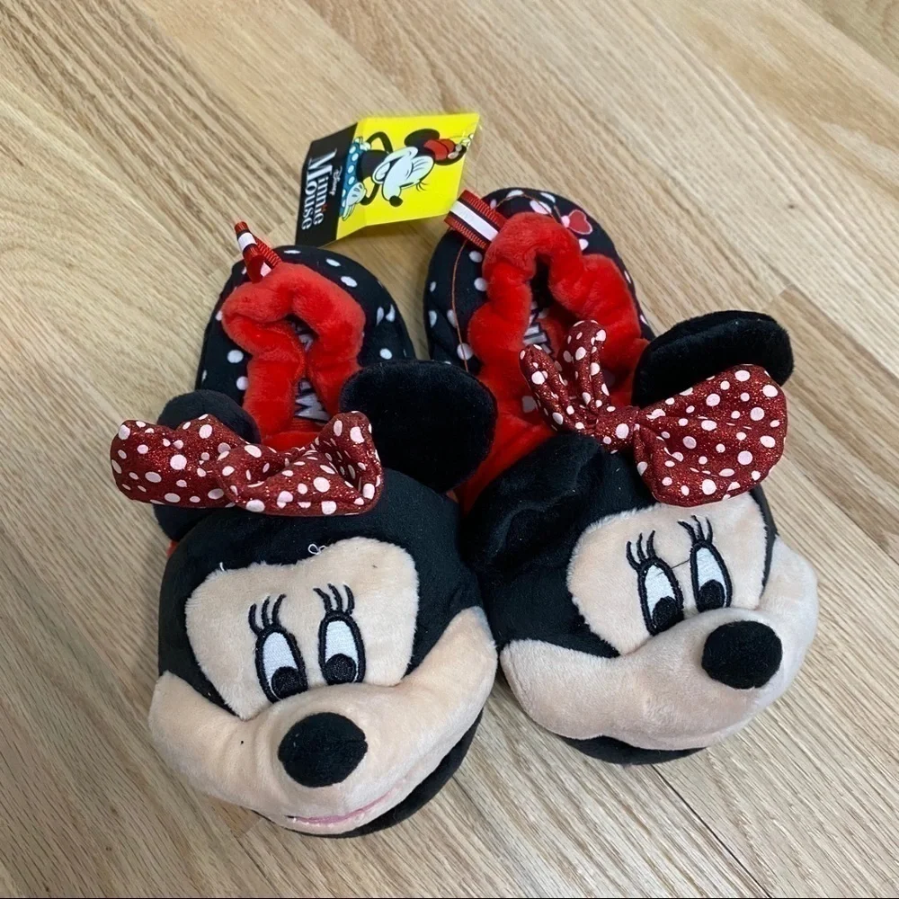Minnie Mouse Slippers NWT 11/12 Kids Toddler Girl